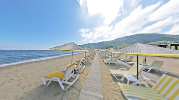 Playa privada, arena blanca