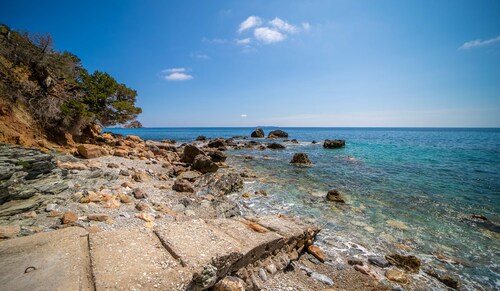 Detached villa by the sea