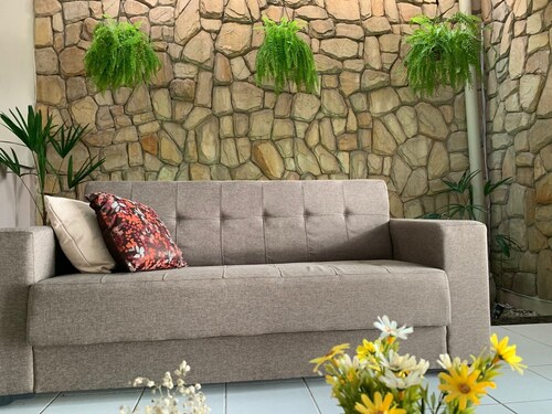 House 3 suites with pool