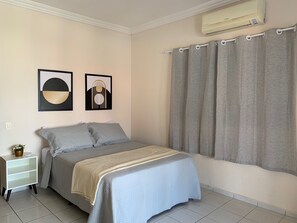 3 bedrooms, desk, iron/ironing board, free WiFi - House 3 suites with pool (Capim Macio Natal)