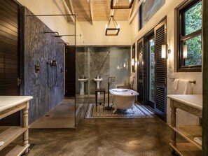 Room - Mbano Manor Hotel Victoria Falls By Mantis (Victoria Falls)