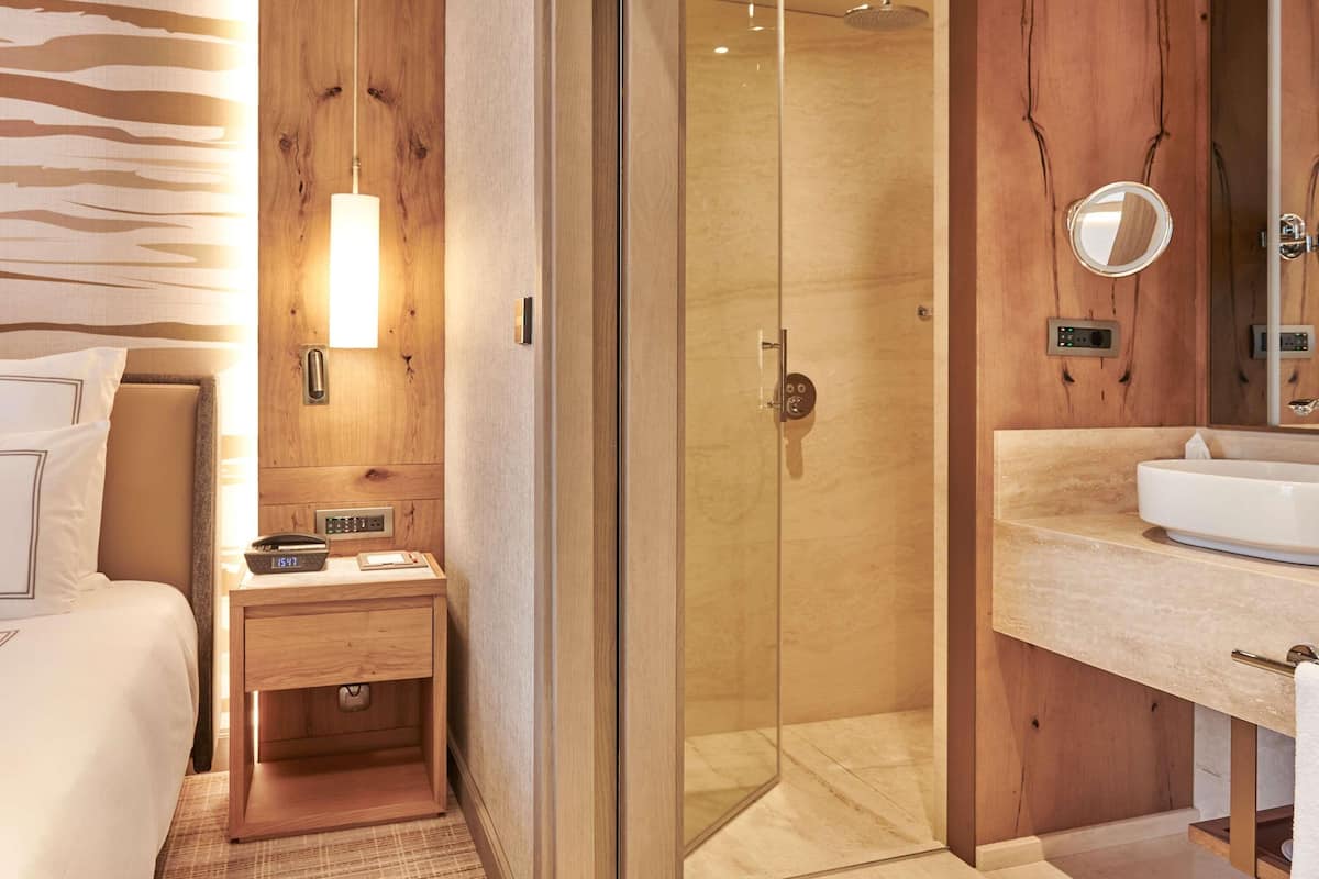 Peralatan tempat tidur premium, bar mini