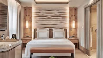 Swiss, Superior Room, 1 King Bed | Premium bedding, minibar, individually furnished, desk