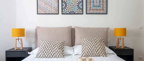 1 غرفة نوم ومكواة/لوح كي وواي فاي مجانًا وملاءات أسرّة