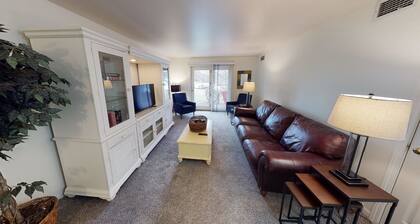 Oshkosh Riverfront Corporate Housing