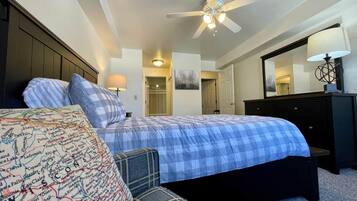 2 bedrooms, iron/ironing board, free WiFi, bed sheets