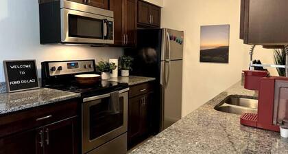 Spacious And Modern 2 Bedroom Serviced Apartment