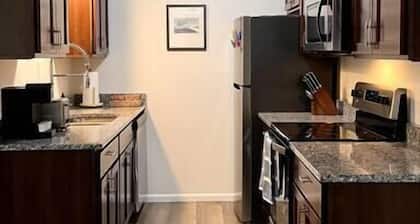 Stylish One Bedroom Near The University And Hospitals