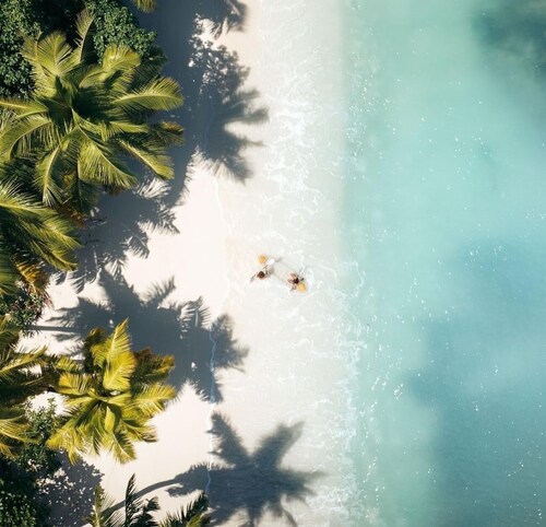 Beachfront House at La Vida Resort