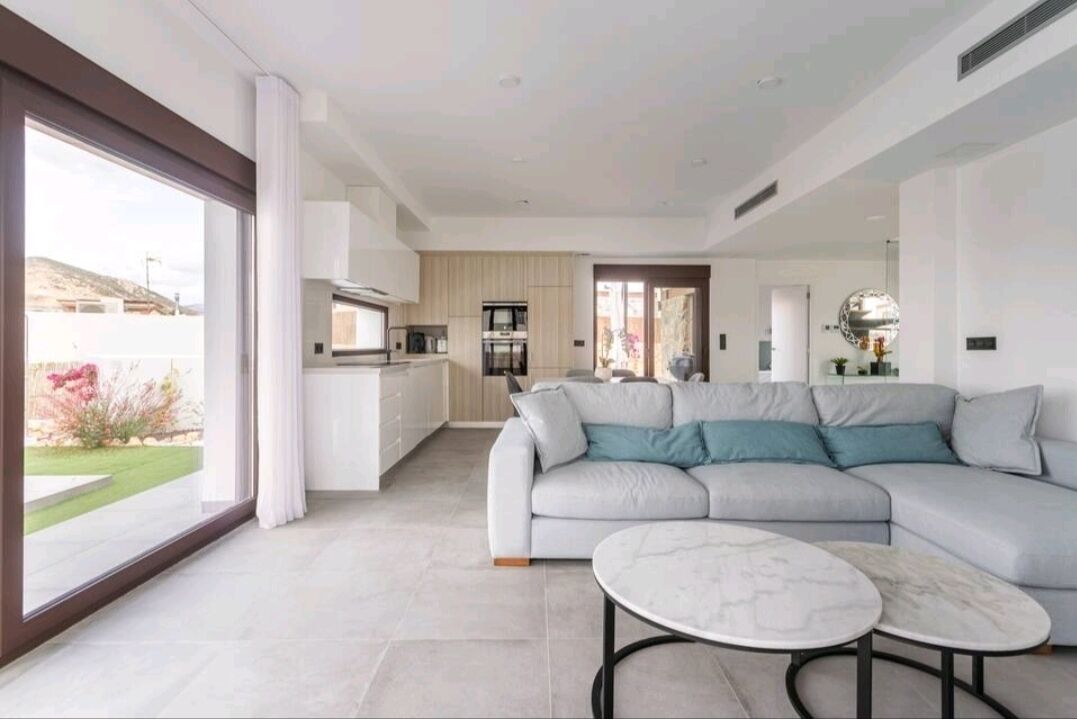 Een smart-tv, videogames en boeken