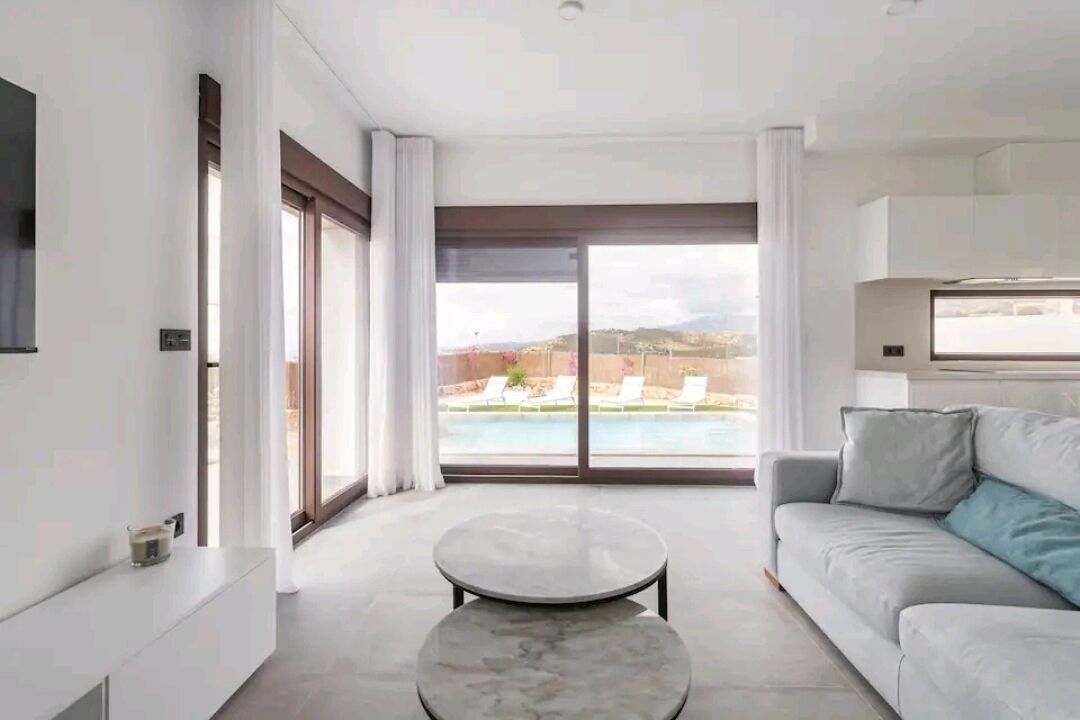 Smart-TV, videospill og bøker