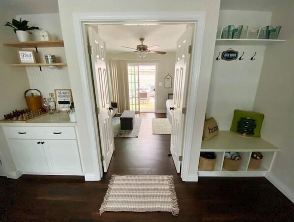 Interior - Private Pool Home near Disney - House of Maya (Whittier)