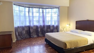 Appartement Supérieur | 3 chambres, rideaux occultants, fer et planche à repasser, Wi-Fi gratuit
