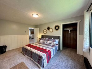 2 Schlafzimmer, Bügeleisen/Bügelbrett, Reisekinderbett, WLAN