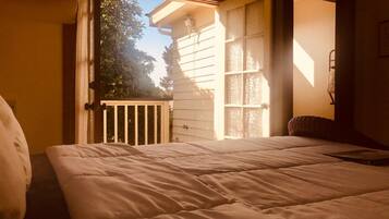 1 habitación, tabla de planchar con plancha y wifi