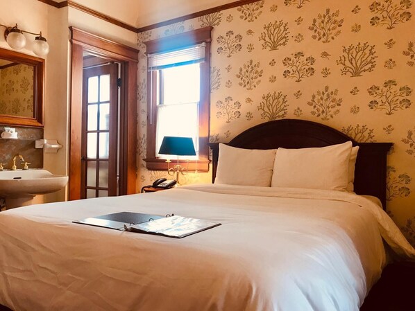 1 habitación, tabla de planchar con plancha y wifi