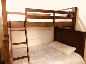 1 bedroom, iron/ironing board, WiFi
