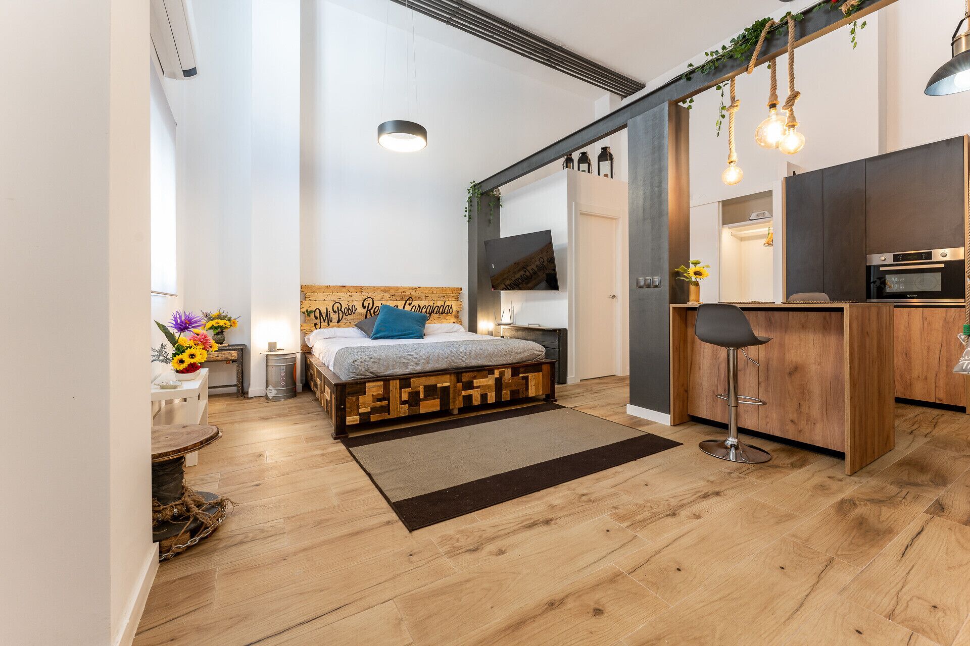 Bügeleisen/Bügelbrett, kostenloses WLAN, Bettwäsche