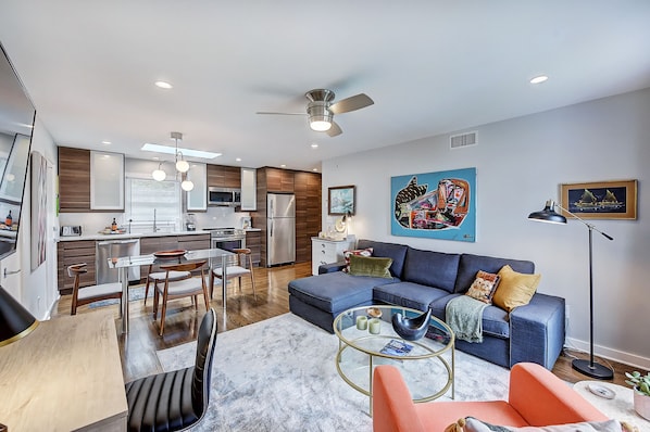 Apartment | Living area