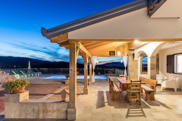 Villa, Multiple Beds | Outdoor dining