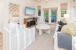 3 Schlafzimmer, Bügeleisen/Bügelbrett