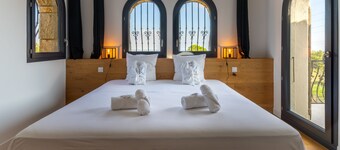 Mas Sureda, Luxury escape with panoramic pool