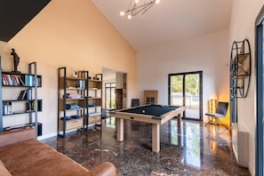 Games room - Mas Sureda — Soccer field & indoor/outdoor pools (Argelès-sur-Mer)
