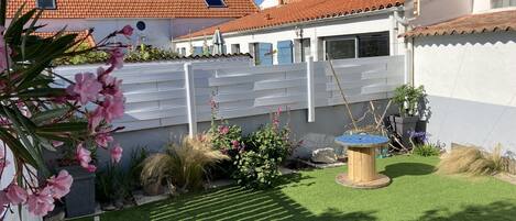 Jardines del alojamiento