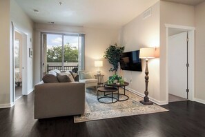 Een televisie en streamingdiensten