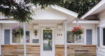 Riverfront Retreat in Grayling