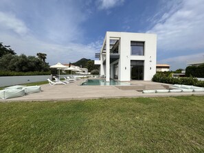 Terrace/patio - Armonia Luxury Villa (Rhodes)