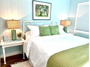 2 bedrooms, desk, iron/ironing board, free WiFi