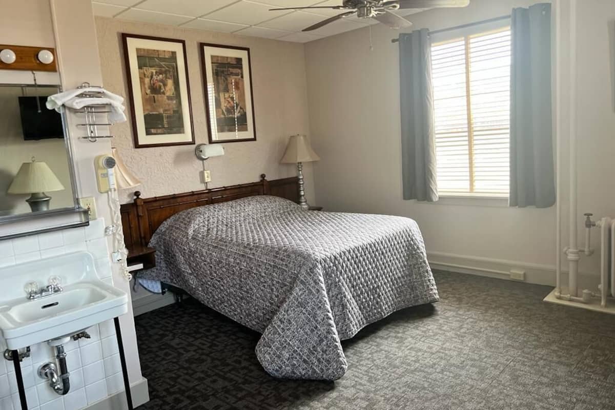 Chambre Standard, 1 grand lit, non-fumeur
