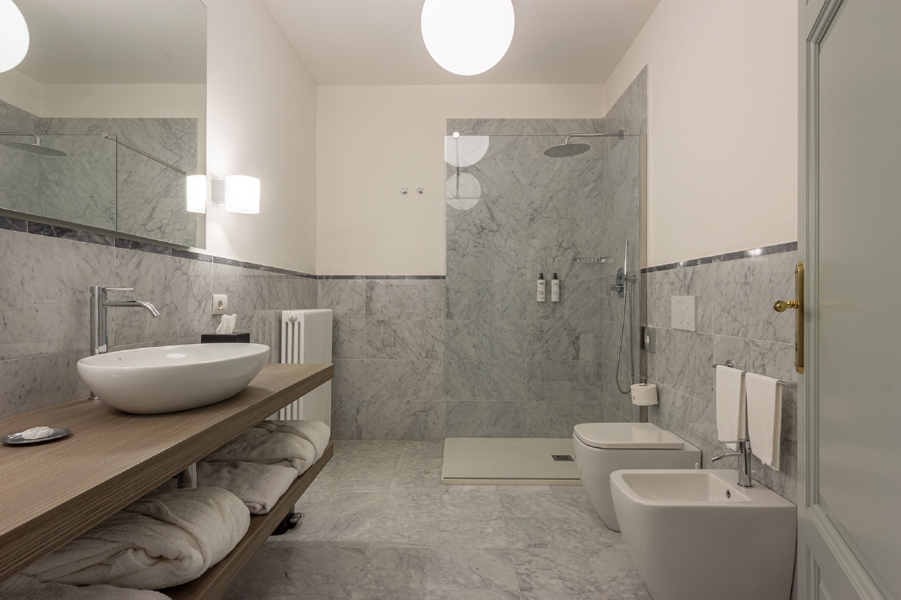 One Bedroom Suite Narcise | Bathroom | Shower, rainfall showerhead, hair dryer, bathrobes