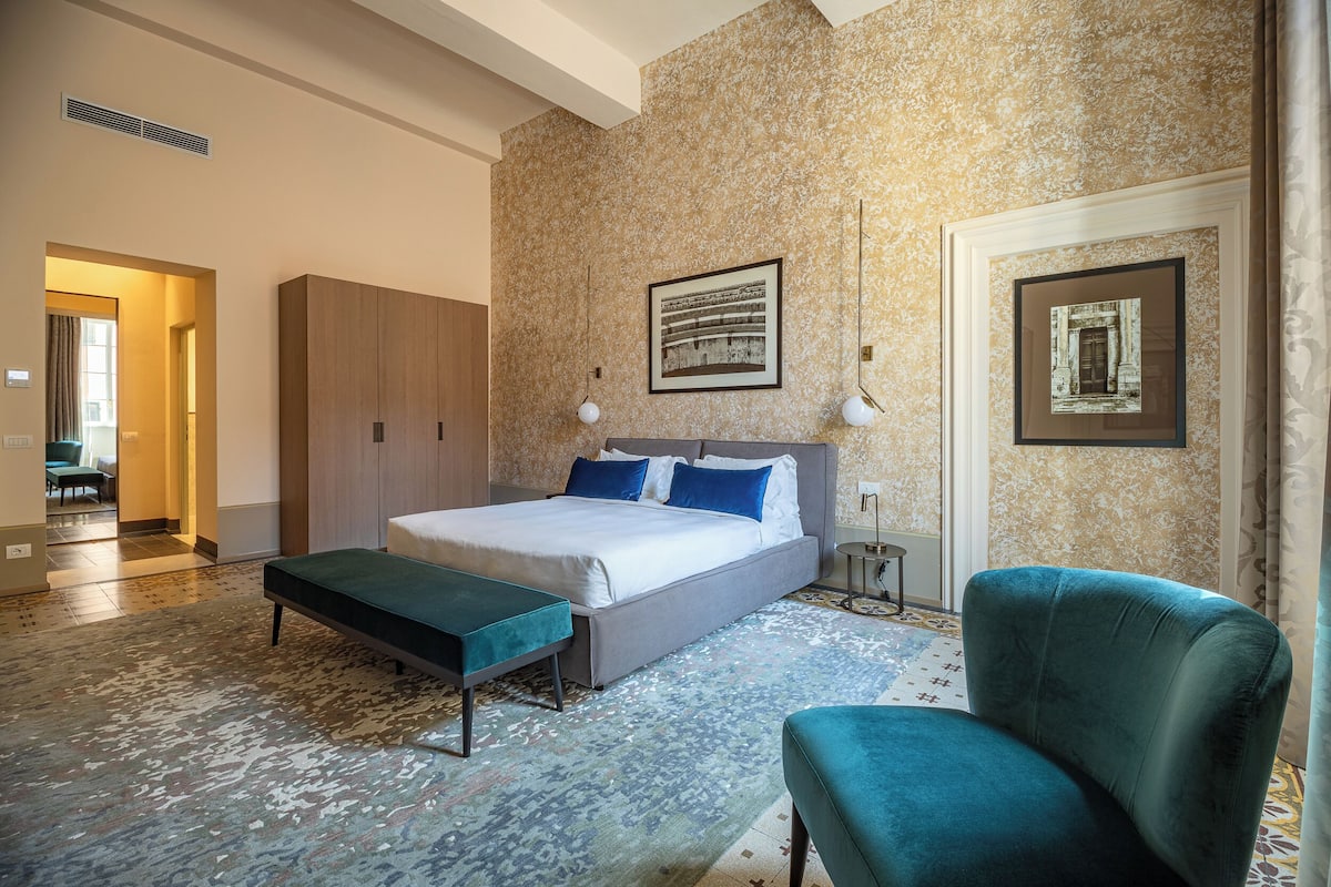 Suite junior (Lilas) | 2 habitaciones, ropa de cama hipoalergénica y minibar