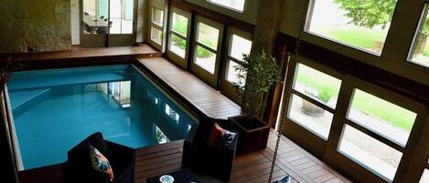 Innenpool, beheizter Pool