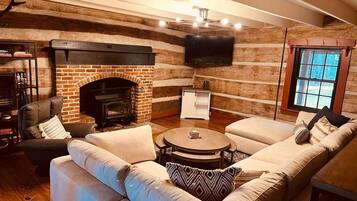 Téléviseur connecté, foyer