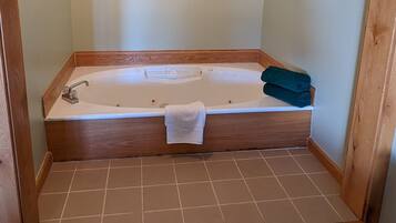 Tradisjonell suite, 1 queensize-seng | Boblebad