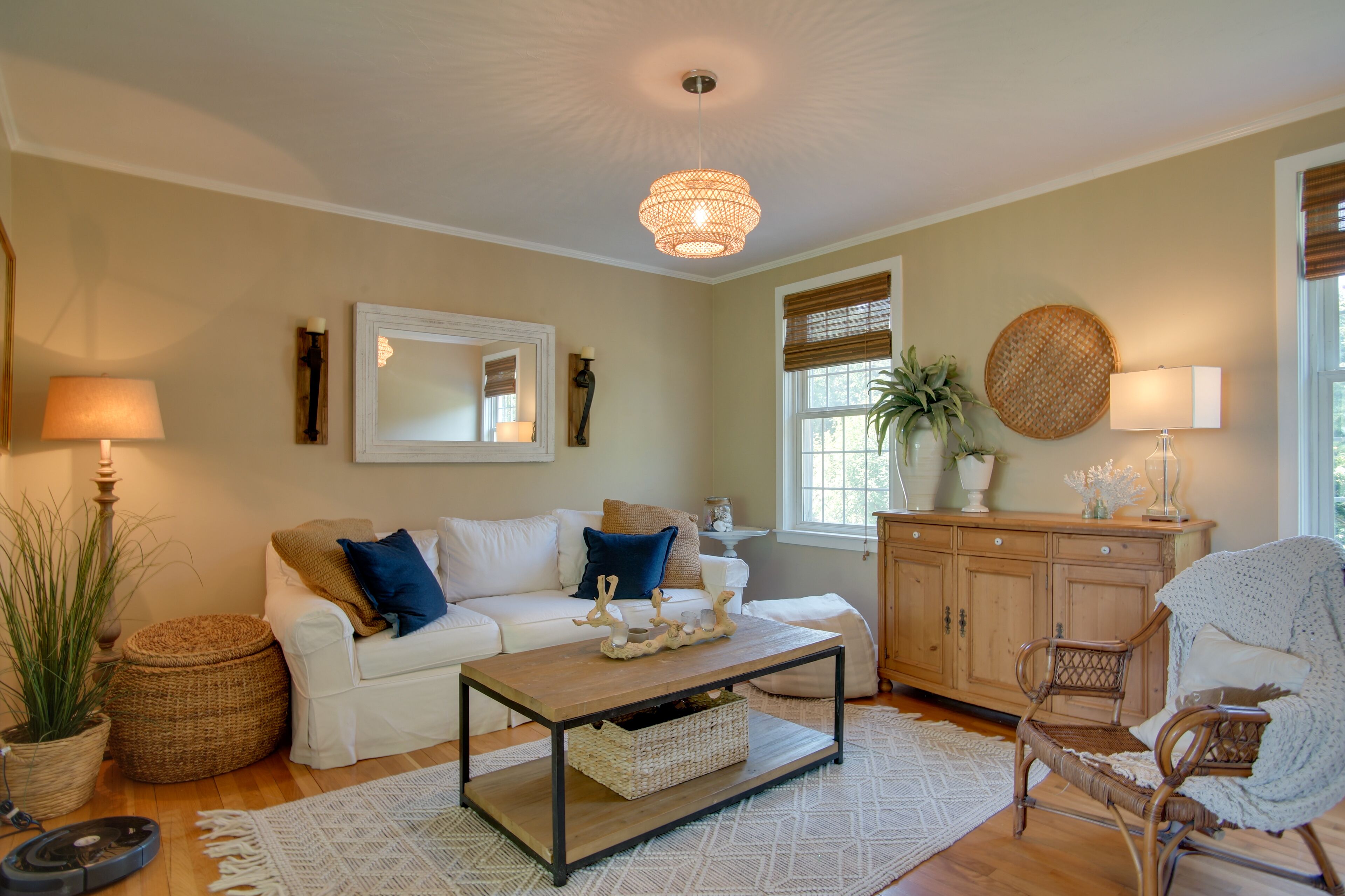 Spacious Cape Cod Abode w/ Deck, Near Beaches