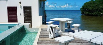 Sunrise Studio w Pool by Sea, Airport, Casino/Rest