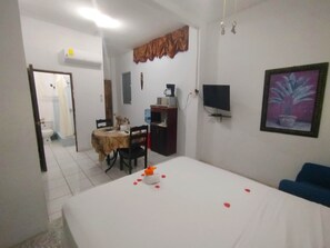 1 Schlafzimmer, Zimmersafe, Bügeleisen/Bügelbrett, kostenloses WLAN