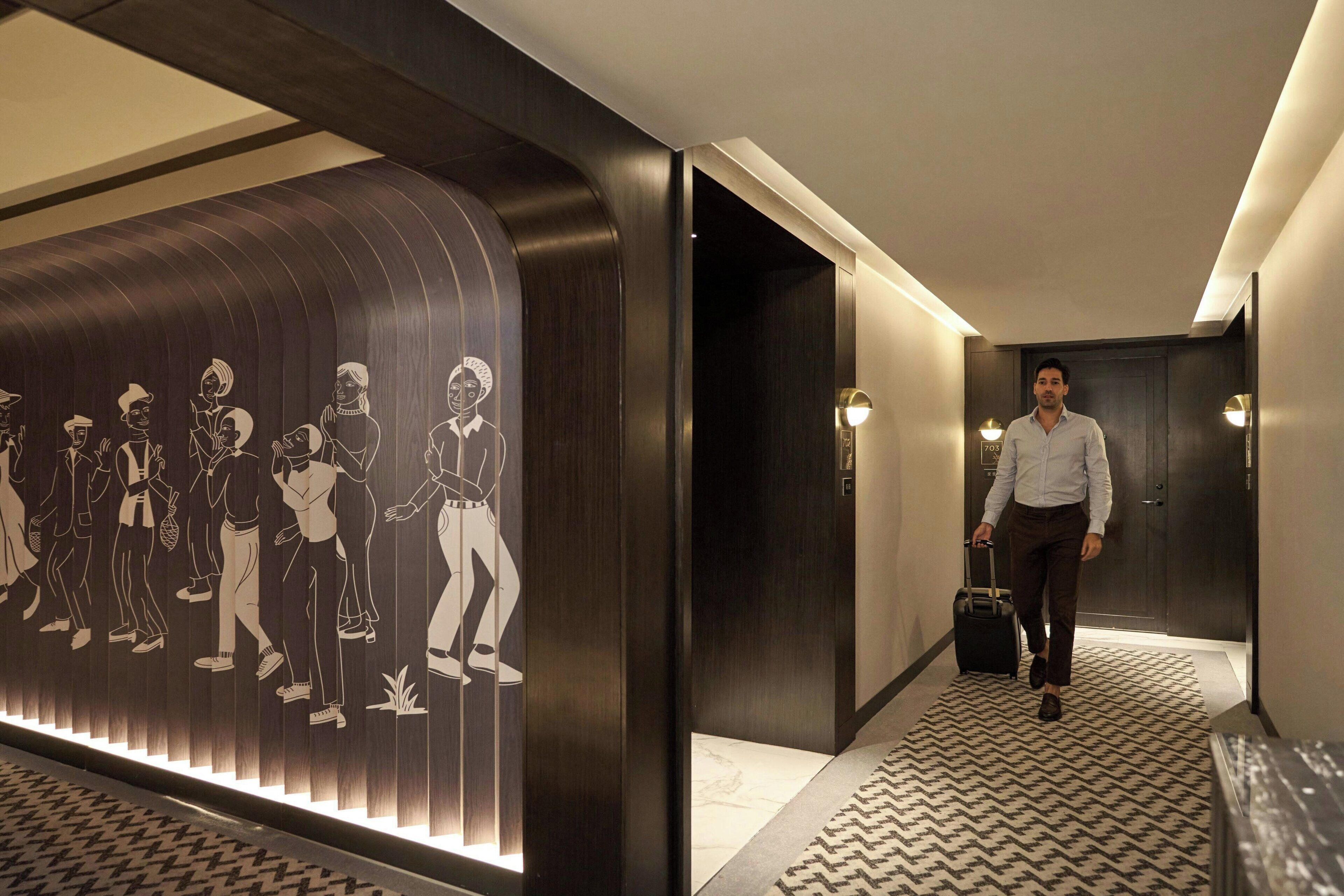 Photo - Madi Paidi Bangkok, Autograph Collection