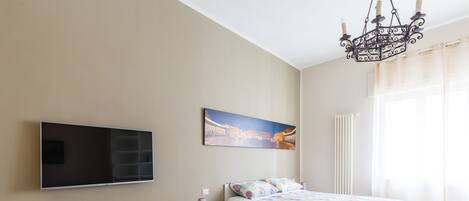 Wifi gratis y ropa de cama