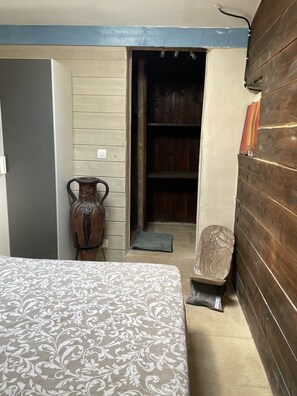 3 chambres, Wi-Fi, draps fournis