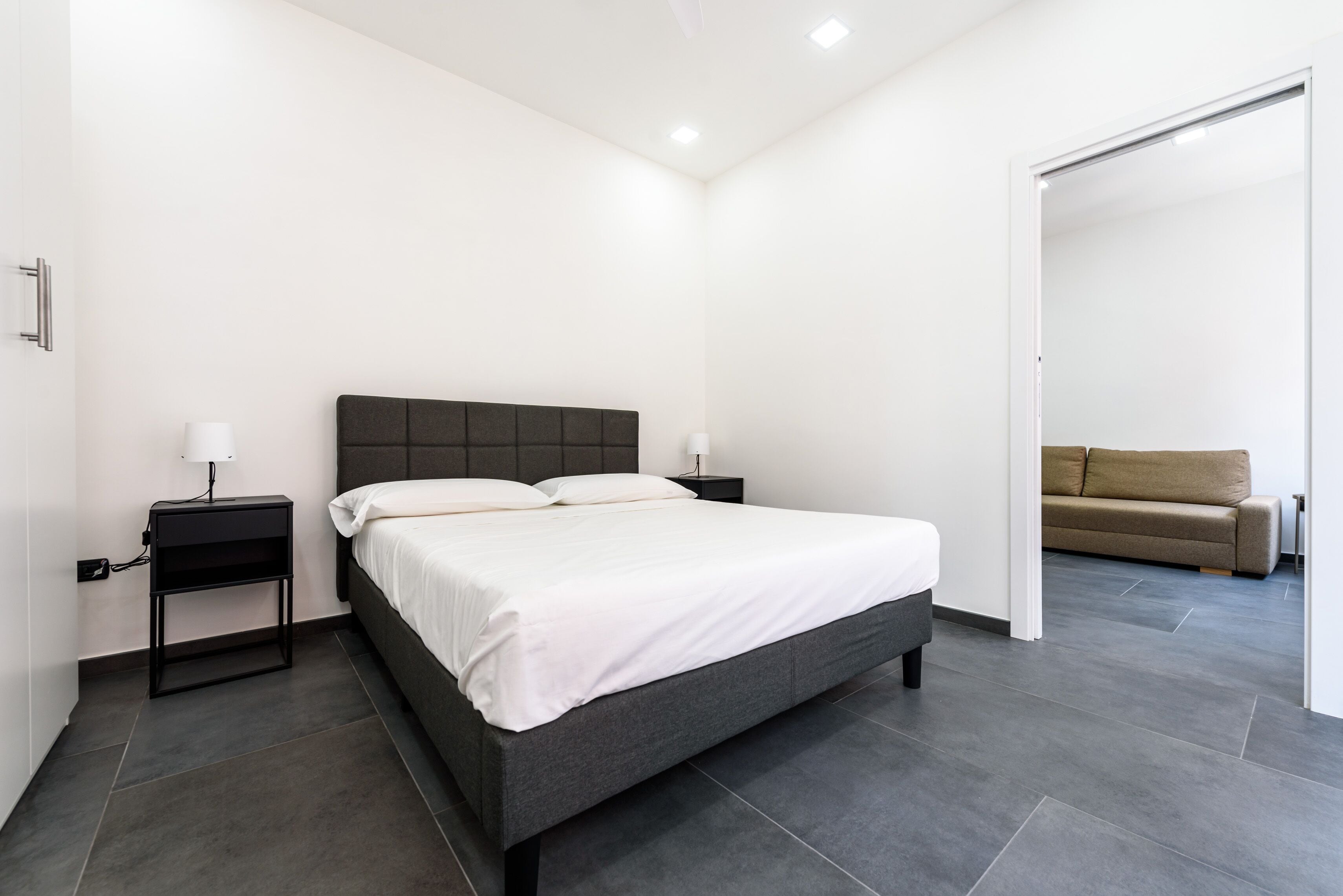 熨斗/熨衫板、免費 Wi-Fi、床單