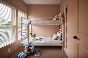2 habitaciones, wifi gratis y ropa de cama