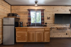 Lake Village Lodge Suite #10