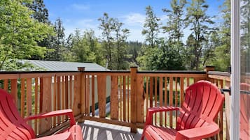 Lake Village Lodge Room #1
