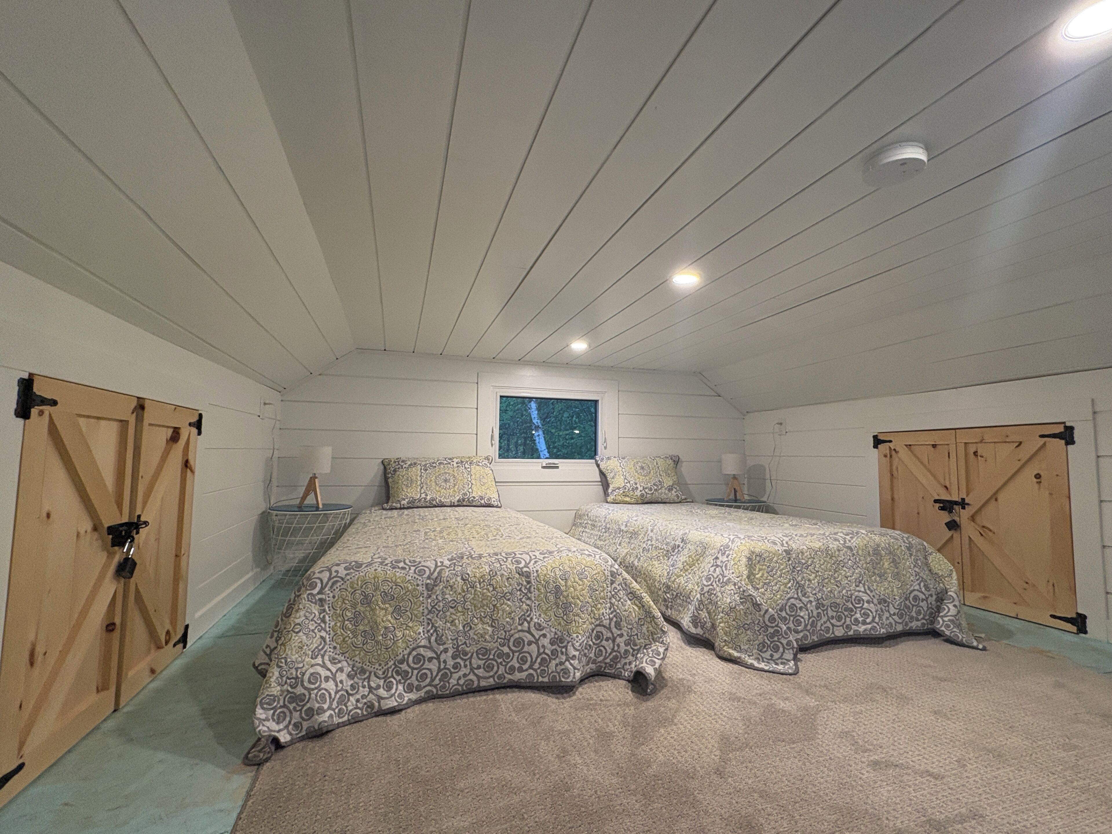 2 Schlafzimmer, Reisekinderbett, kostenloses WLAN, Bettwäsche