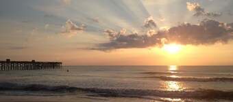 Tropical Hideaway in Downtown Flagler Beach